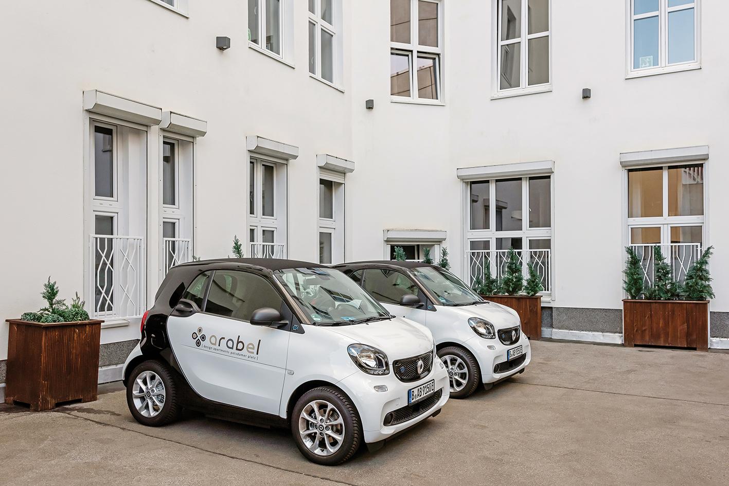 Arabel Design Apartments Berlin Luaran gambar Smart Fortwo Coupé